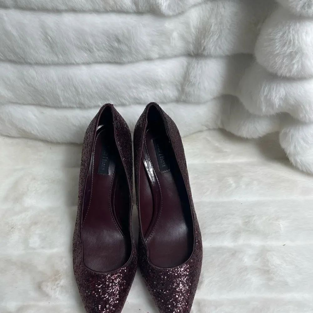White House Black Market Burgundy wine glitter Satin heels pointed toe Size9.5M